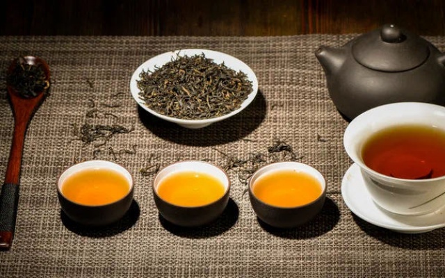 六大茶类最全知识，助你成为喝茶高手