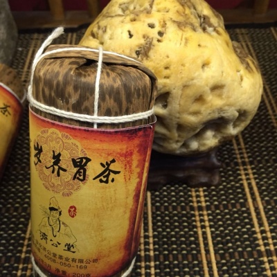 黑茶，百岁养胃茶200g（2012年）