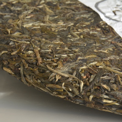 普洱茶生茶 老同志2016银饼 古树老树茶拼配普洱生饼600g送礼佳品 2016银饼 古树茶拼配 普