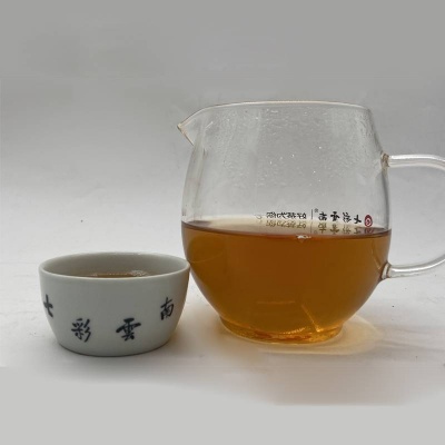 2015年七彩1889生茶