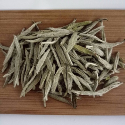 小罐白毫银针